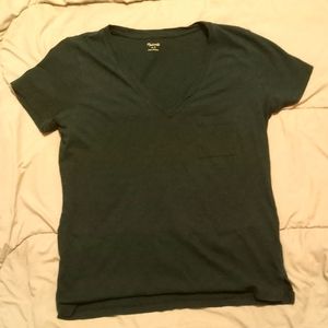 5 FOR $20. Small madewell green tee